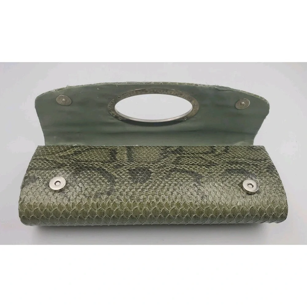 Bijoux Terner Green Faux Snake Skin Clutch Purse Handbag 12‎ x 5 x 1.5